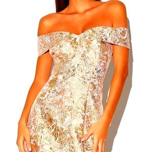 The Lulus Illustrious Champagne Jacquard Off-the-Shoulder Maxi Dress! NEW